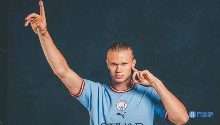 铜梁龙官方：下赛季球衣为主红客白，欢迎球迷投票27赛季球衣（铜梁龙官宣：下季球衣主红客白，27赛季款式向球迷开放投票）