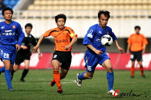 提前布局，世体：齐达内想带执教皇马时的2名助手同去法国队（世体：齐达内提前筹划，若执掌法国队将携皇马时期两位助手）