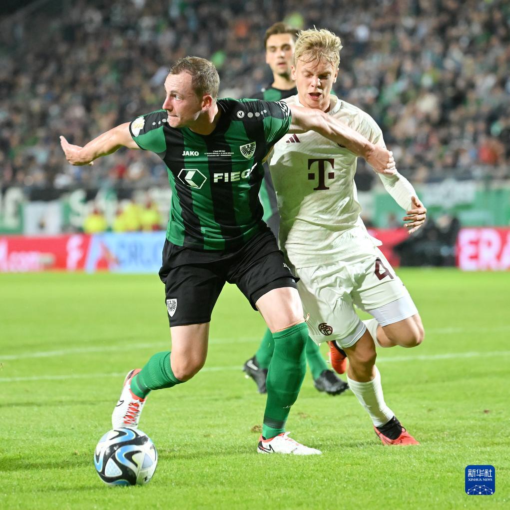 基耶利尼：我们想和斯帕莱蒂长期合作，而不是只考虑到明年6月（基耶利尼：与斯帕莱蒂的合作着眼长远，不止于明年6月）