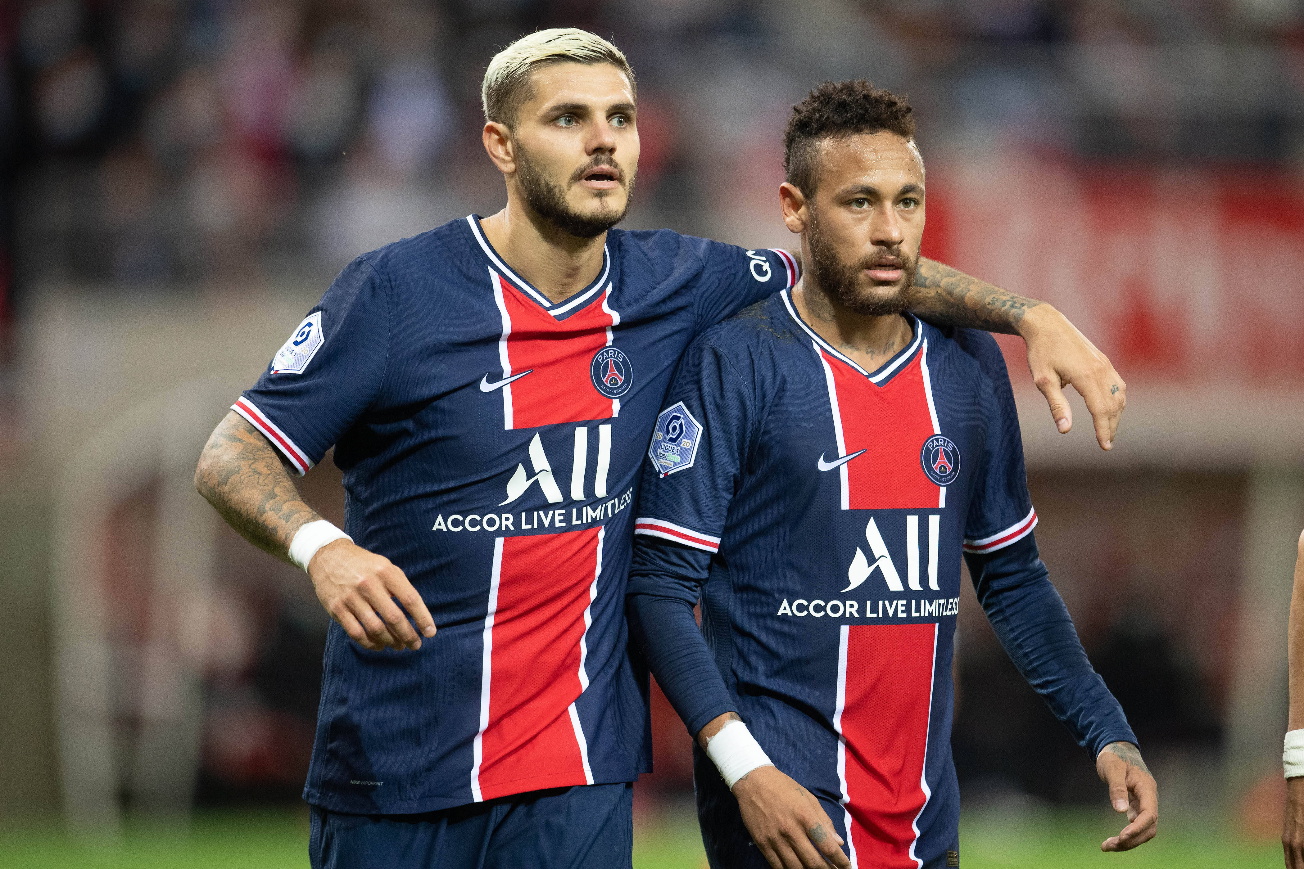 斯基拉：英超俱乐部想签圣地亚哥-卡斯特罗，但博洛尼亚不想卖（斯基拉：多家英超队有意圣地亚哥-卡斯特罗，博洛尼亚无意放人）