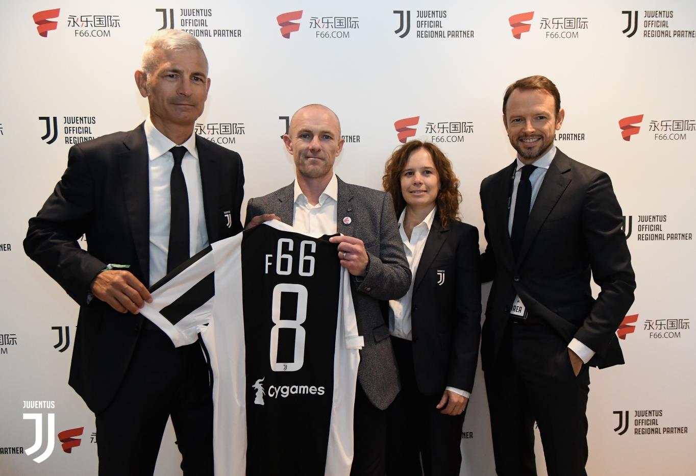 严重失准！CBA选秀状元杨曦皓14投1中贡献2分8个篮板（手感冰冷！CBA状元杨曦皓14投仅中1球，收获2分8篮板）