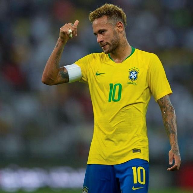 有个性，挪威国脚瑞尔森留了一款豹纹发型（挪威国脚瑞尔森以豹纹发型彰显个性）