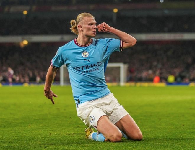 目标16：巴萨如何避免欧冠附加赛命运？（目标16：巴萨如何锁定直通欧冠淘汰赛资格？）