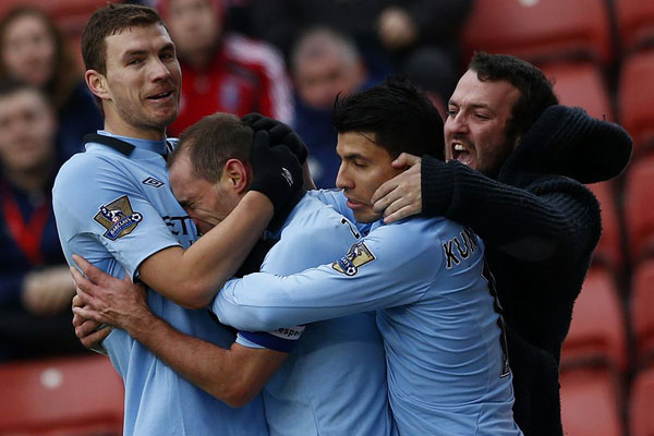 意甲克雷莫纳2比0胜莱切，泰拉恰诺邦多首发卡马尔达替补（意甲：克雷莫纳2-0莱切，泰拉恰诺、邦多首发，卡马尔达列替补）