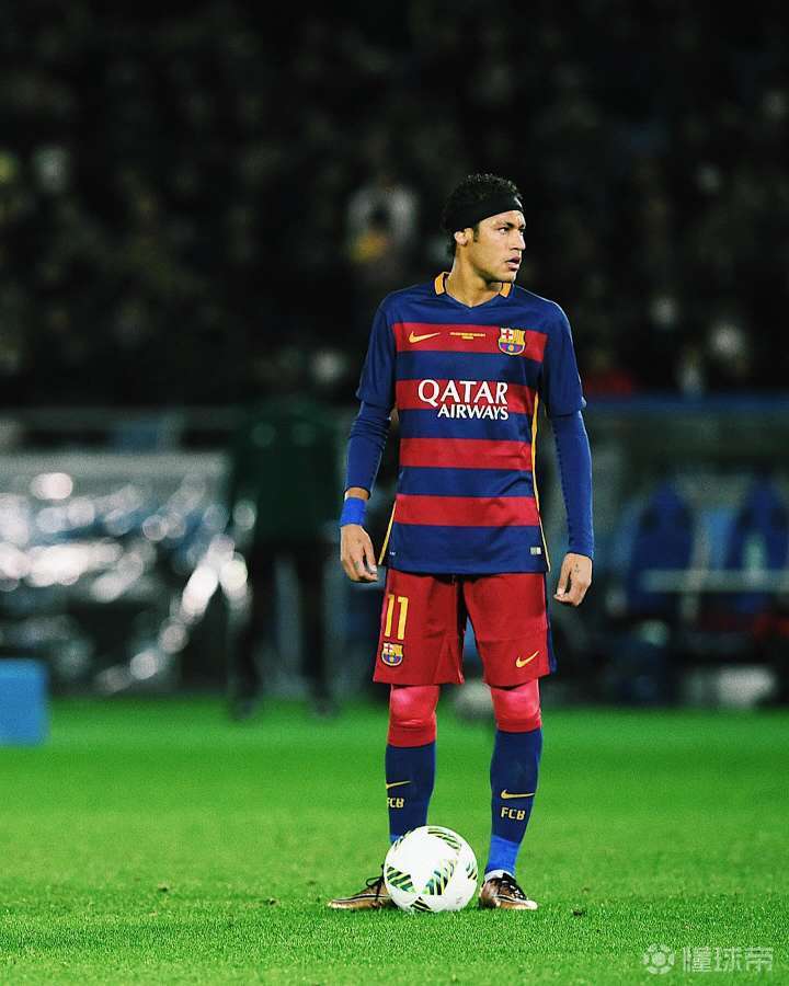 对手破门连续被吹！马赛中场霍伊别尔：VAR确实帮了我们（对手进球接连被判无效，马赛中场霍伊别尔：VAR确实帮了我们）