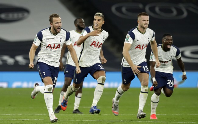 科莫vs萨索洛：尼科-帕斯、阿尔韦托-莫雷诺首发，马蒂奇、贝拉尔迪出战（科莫战萨索洛：尼科-帕斯、阿尔韦托-莫雷诺先发，马蒂奇、贝拉尔迪登场）