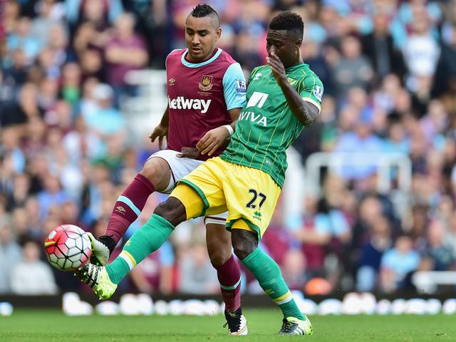 VAR 判罚引发争议（VAR判罚掀起风波）